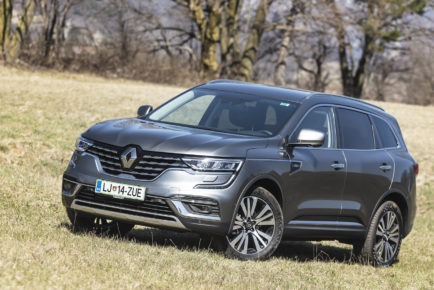 Renault_Koleos_13_TCe_160_EDC_Initiale_Paris_001_