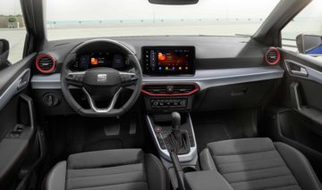 SEAT-Arona-FR_18_HQ