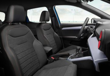 SEAT-Arona-FR_19_HQ