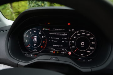 AUDI Q2 15
