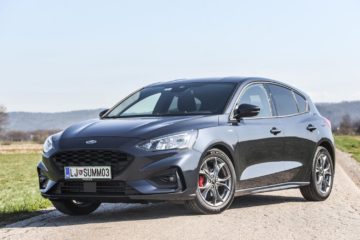 Ford FOcus (2)