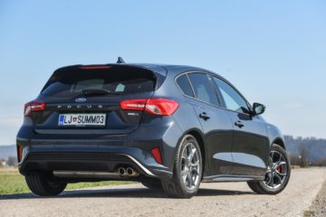 Ford FOcus (5)