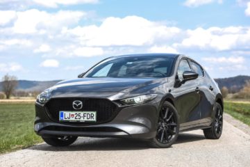 Mazda3 (2)