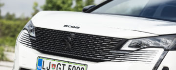 Peugeot_5008_20_BlueHDi_180_GT_05