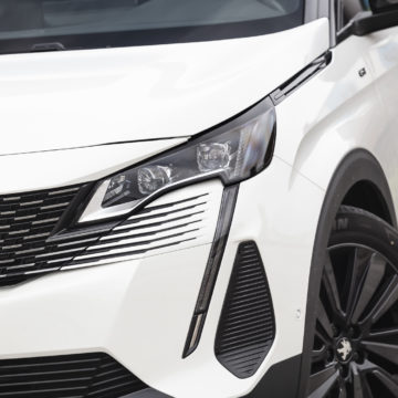 Peugeot_5008_20_BlueHDi_180_GT_07