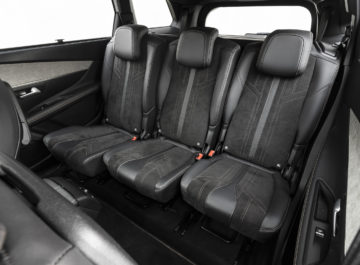Peugeot_5008_20_BlueHDi_180_GT_36