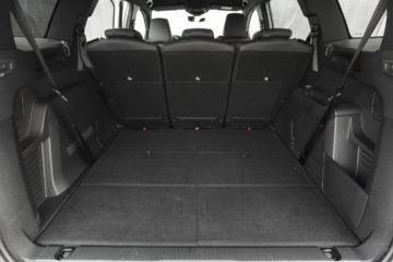 Peugeot_5008_20_BlueHDi_180_GT_41