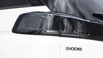Peugeot_5008_20_BlueHDi_180_GT_49