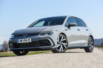 Volkswagen Golf (1)