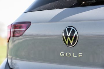 Volkswagen Golf (4)