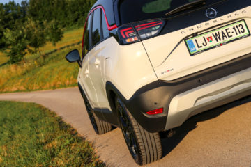 Opel Crossland 2021 (9)