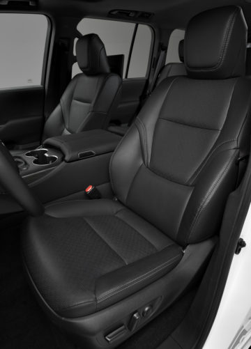 Toyota_Land_Cruiser_300_ (15)