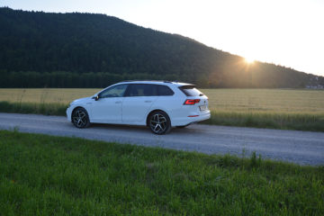 VOLKSWAGEN GOLF VARIANT 05
