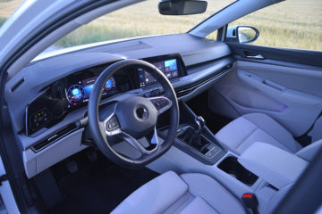 VOLKSWAGEN GOLF VARIANT 10