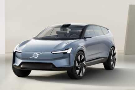 283690_volvo_concept_recharge-1600x898