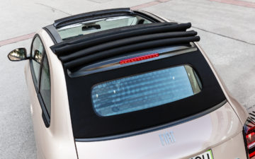 Fiat_500e_Cabrio Icon_10