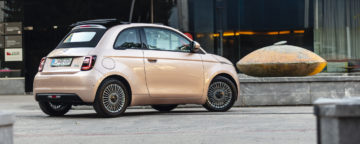 Fiat_500e_Cabrio Icon_36