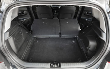 Hyundai_i20_10_T-GDi_100_Imp_35