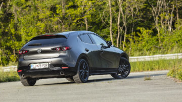Mazda3_eSkyactivX_186_GT_Plus_02