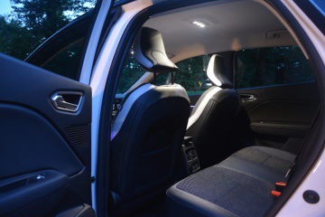 RENAULT CAPTUR E-TECH 15