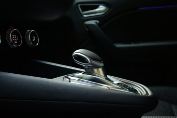 RENAULT CAPTUR E-TECH 23