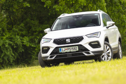 Seat_Ateca_15_TSI_DSG_Style_001