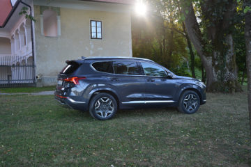 HYUNDAI SANTA FE 04
