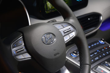HYUNDAI SANTA FE 15