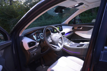 HYUNDAI SANTA FE 29