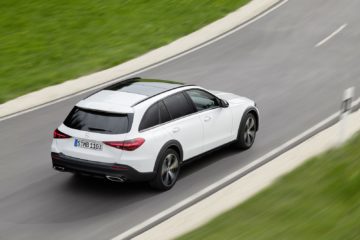 Mercedes-Benz C-Klasse All Terrain (BR S206); 2021

Mercedes-Benz C-Class All Terrain (BR S206); 2021