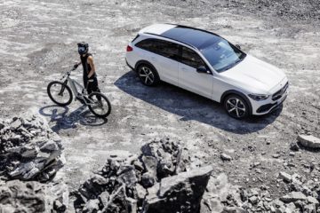 Mercedes-Benz C-Klasse All Terrain (BR S206); 2021

Mercedes-Benz C-Class All Terrain (BR S206); 2021