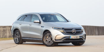 Mercedes_Benz_EQC_400_4Matic_08