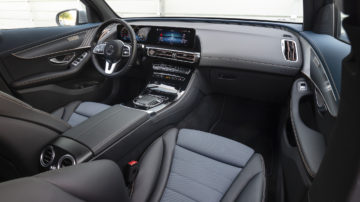 Mercedes_Benz_EQC_400_4Matic_11