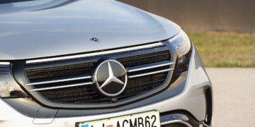 Mercedes_Benz_EQC_400_4Matic_18