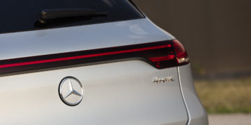 Mercedes_Benz_EQC_400_4Matic_19