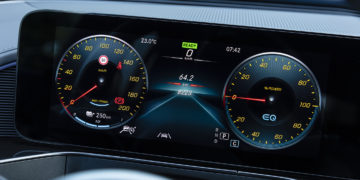 Mercedes_Benz_EQC_400_4Matic_24
