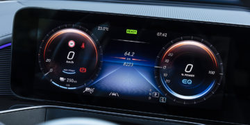 Mercedes_Benz_EQC_400_4Matic_26
