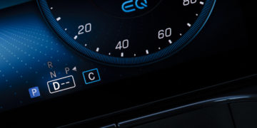 Mercedes_Benz_EQC_400_4Matic_27