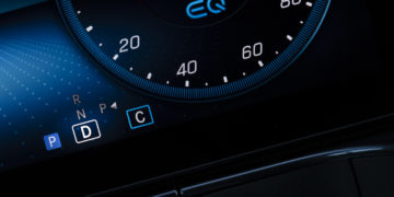 Mercedes_Benz_EQC_400_4Matic_29