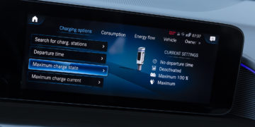 Mercedes_Benz_EQC_400_4Matic_33