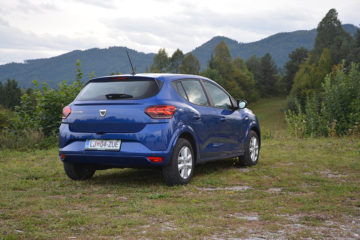 DACIA SANDERO 07