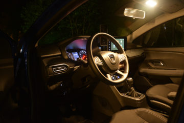 DACIA SANDERO 13