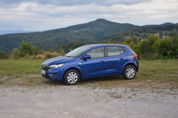 DACIA SANDERO 24