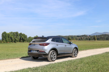 Opel Grandland (3)