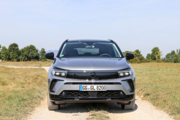 Opel Grandland (5)