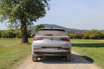 Opel Grandland (8)