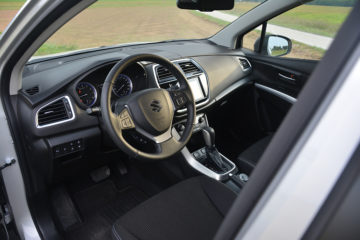 SUZUKI S-CROSS 20