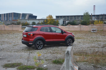 FORD ECOSPORT 05