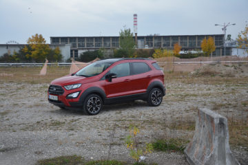 FORD ECOSPORT 06
