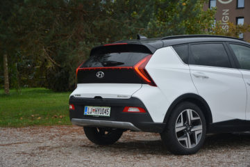 HYUNDAI BAYON 09